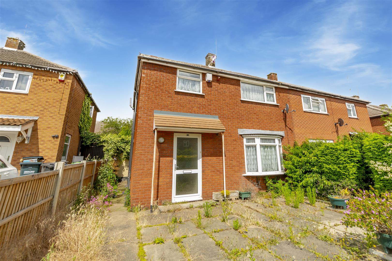 Goodwood Avenue, Arnold Robert Ellis Estate Agents